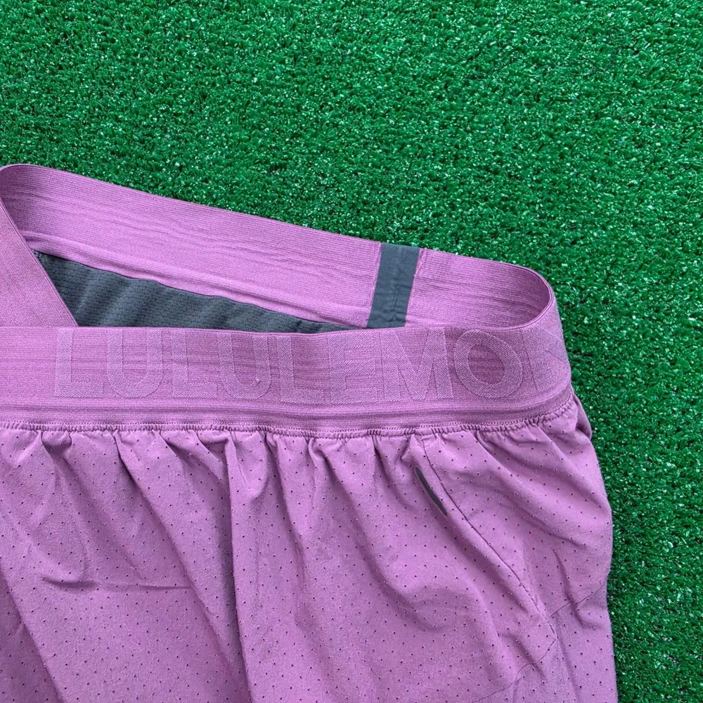 Lululemon Surge Line Running Shorts Mens Medium Purple 6